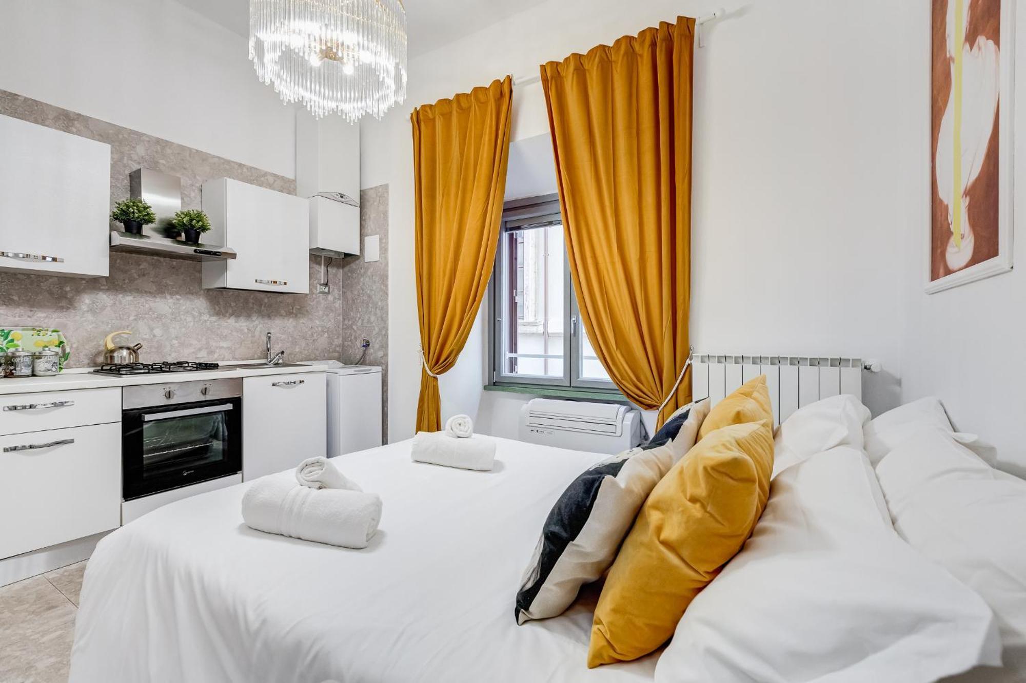 Crystal Trevi Fountain - Romedreamhome Rom